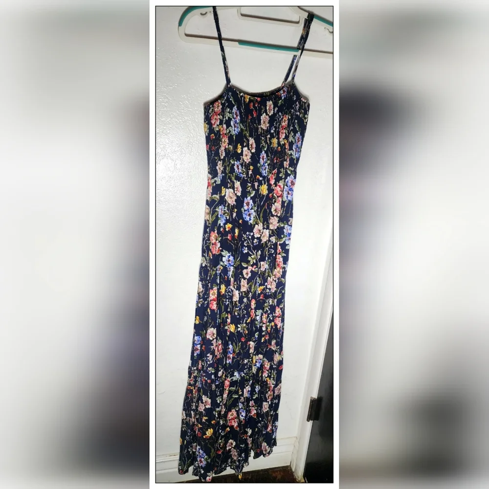Steve Madden - Floral Maxi Dress - Picture 2 of 4